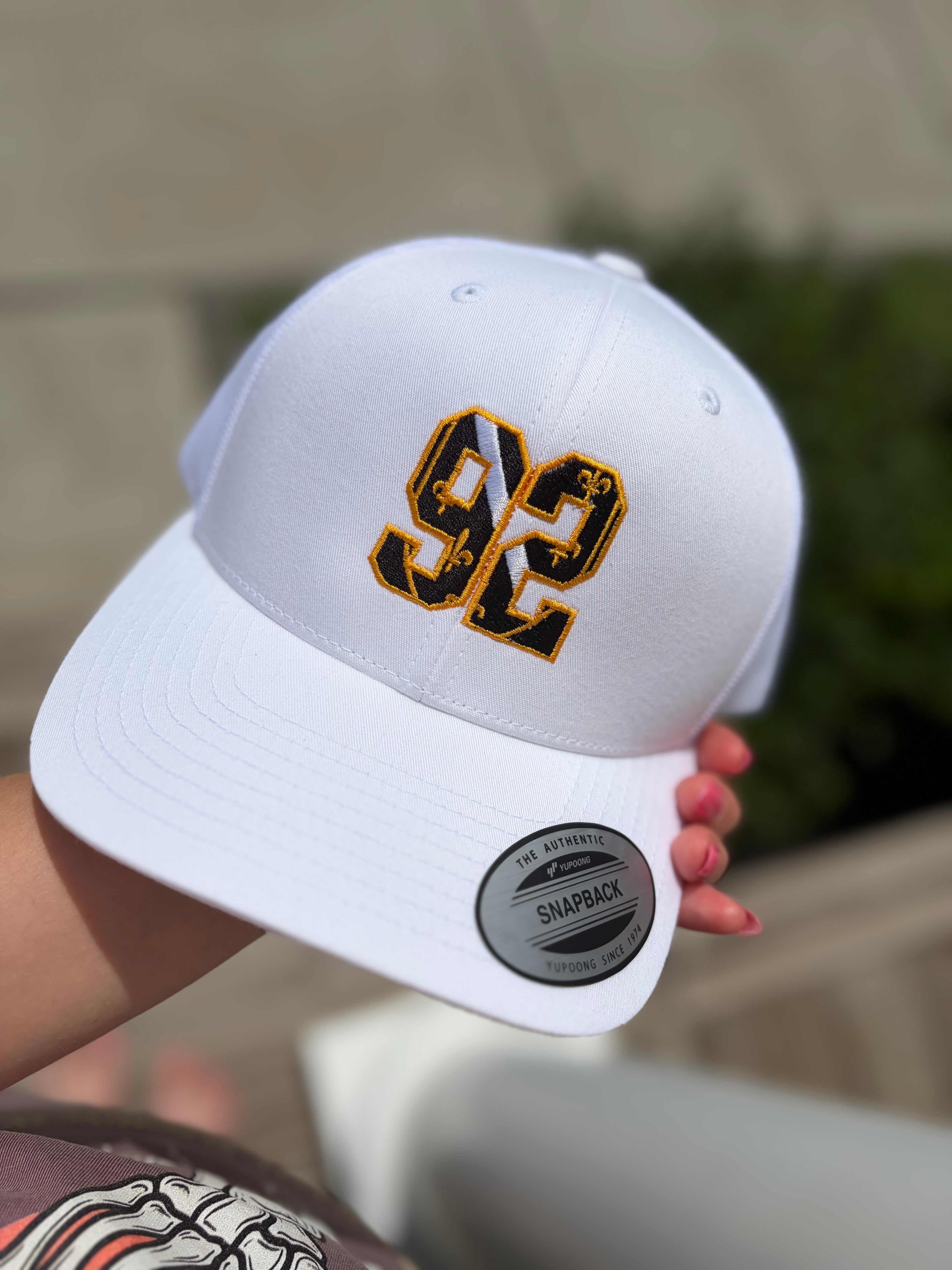 92 Trucker Cap Embroidery (Black Edition) | Ljiljan