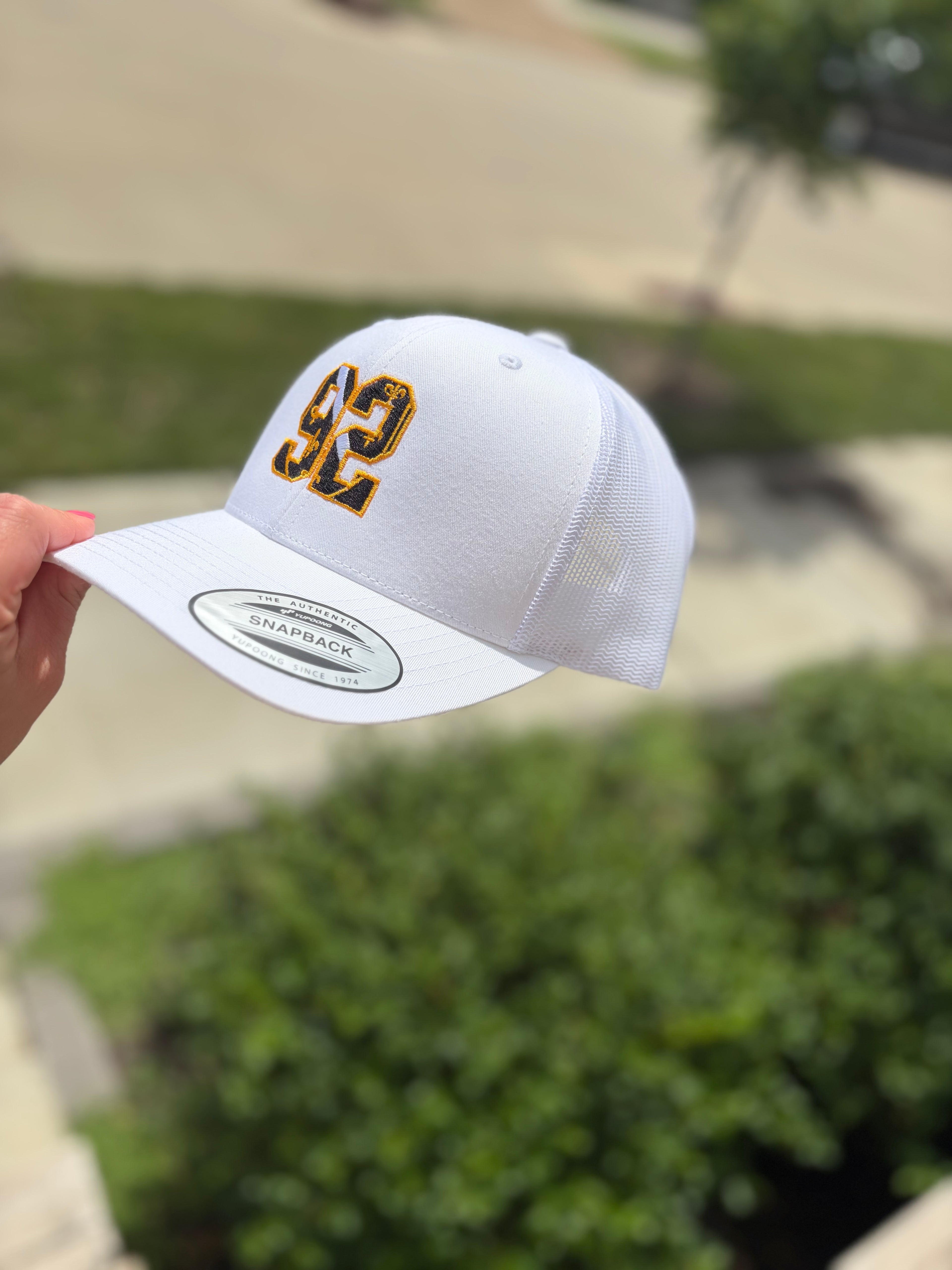 92 Trucker Cap Embroidery (Black Edition) | Ljiljan
